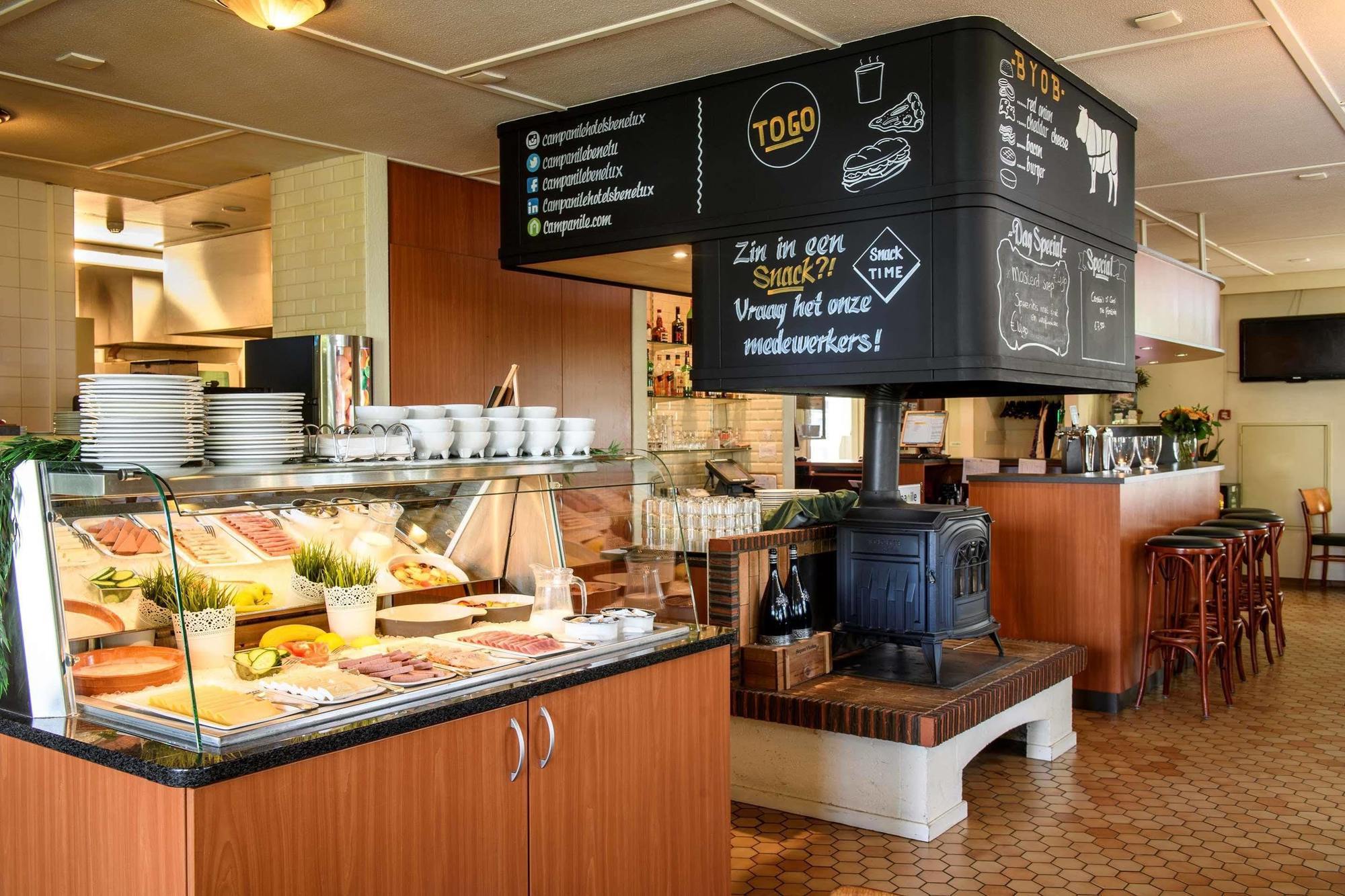 Campanile Hotel & Restaurant Leeuwarden Luaran gambar