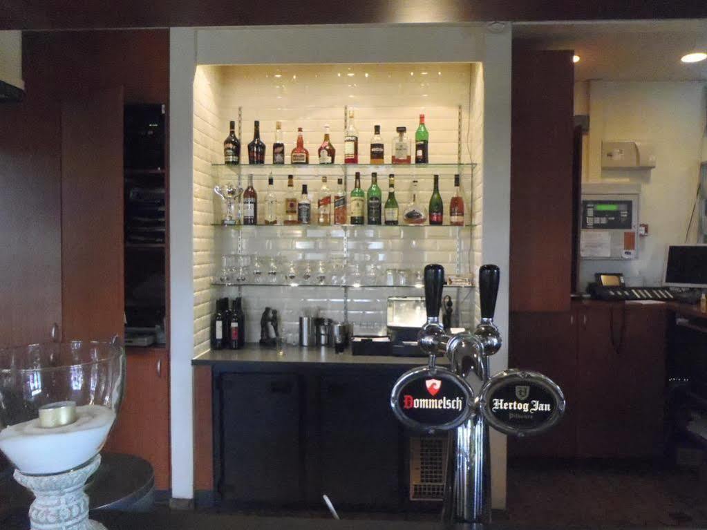 Campanile Hotel & Restaurant Leeuwarden Luaran gambar